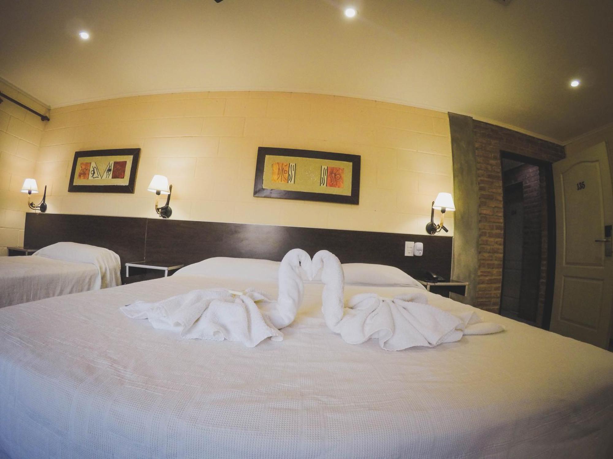 Hotel Torres Del Sol Merlo Extérieur photo