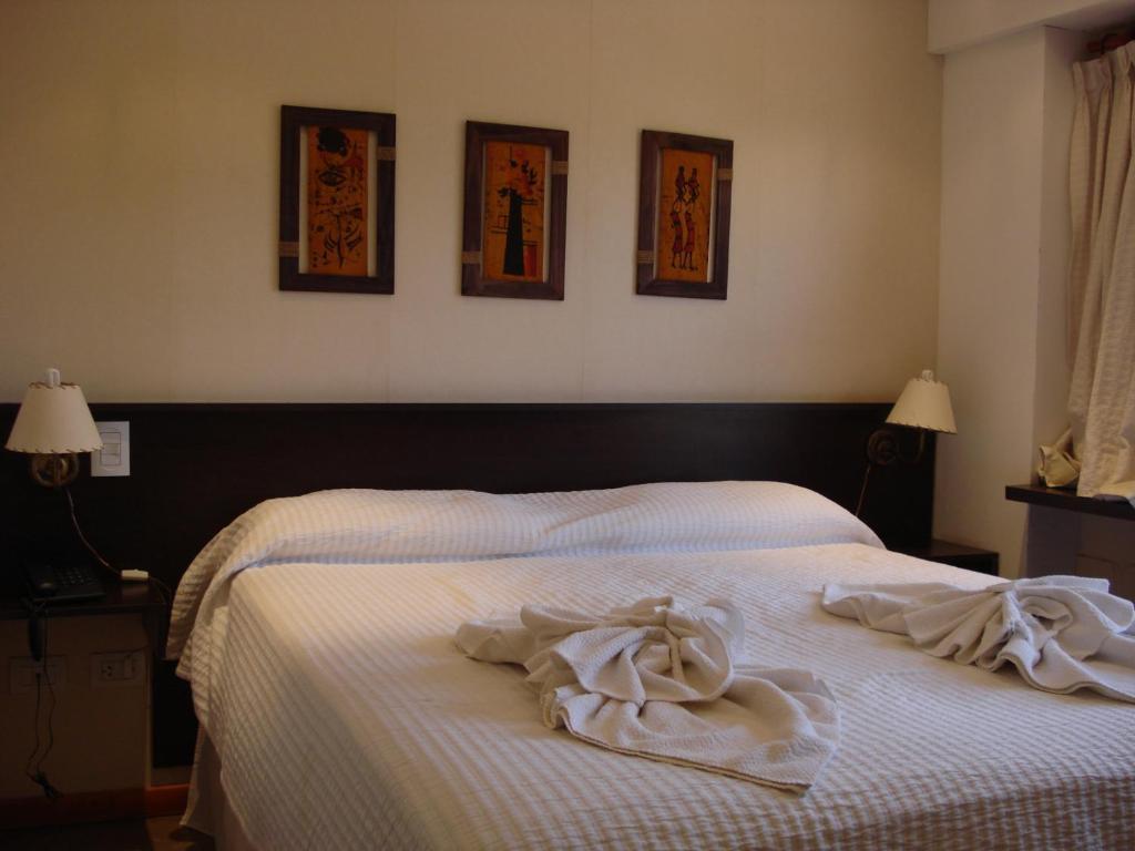 Hotel Torres Del Sol Merlo Chambre photo